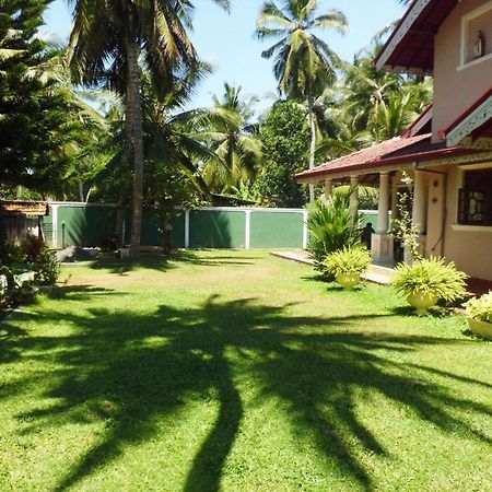 Villa W Bentota Exteriér fotografie