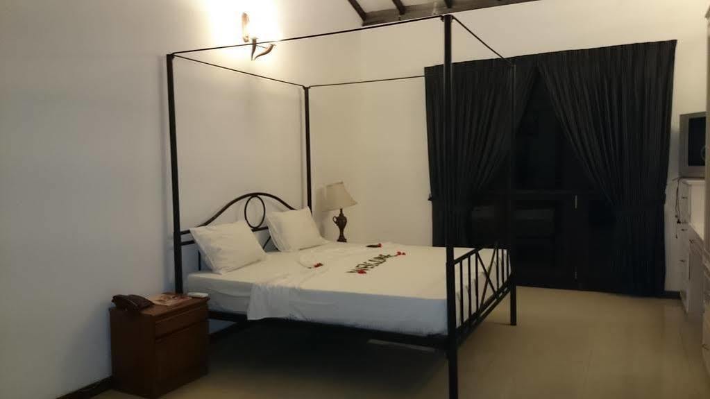 Villa W Bentota Exteriér fotografie